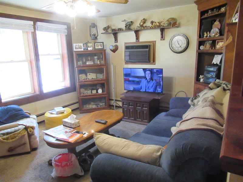 3037 Birch Rd, Suamico, WI 54173-7918