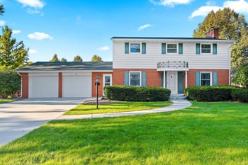 501 St Marys Blvd, Green Bay, WI 54301