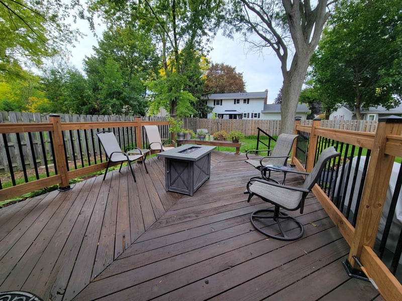 708 Kensington Rd, Neenah, WI 54956