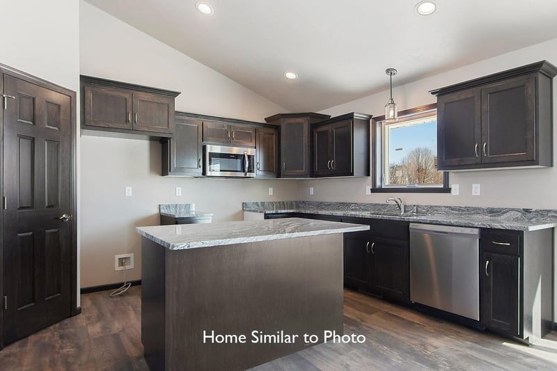 1704 Frontier Rd, Luxemburg, WI 54217