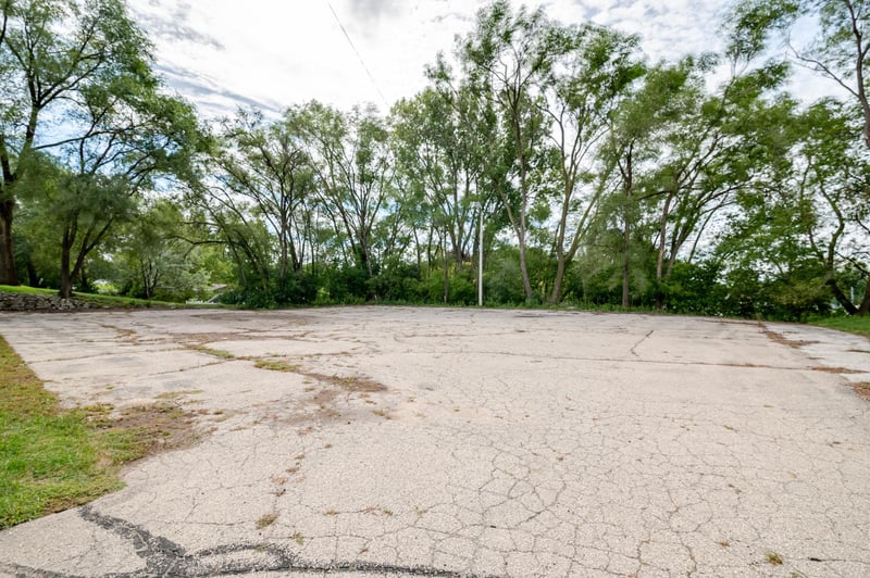 1545 6th St, Green Bay, WI 54304