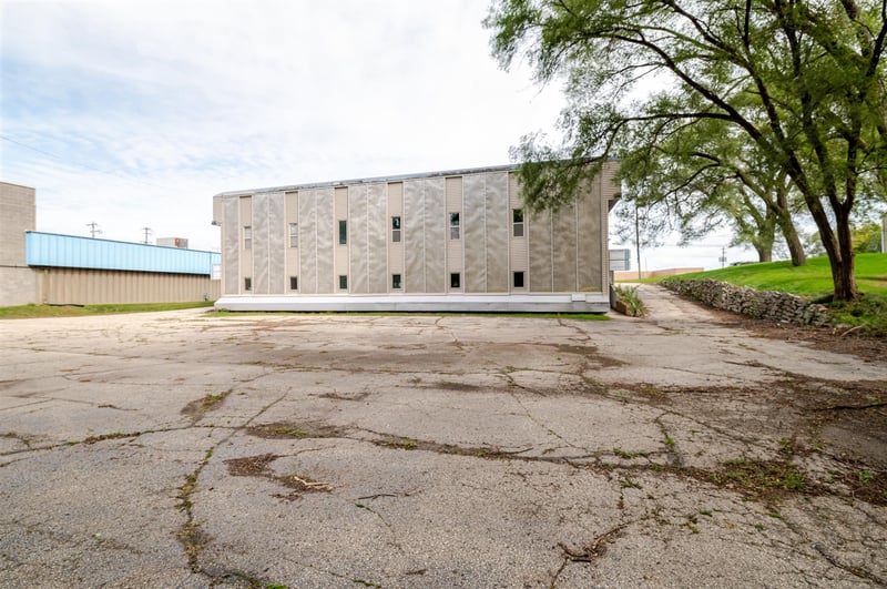 1545 6th St, Green Bay, WI 54304