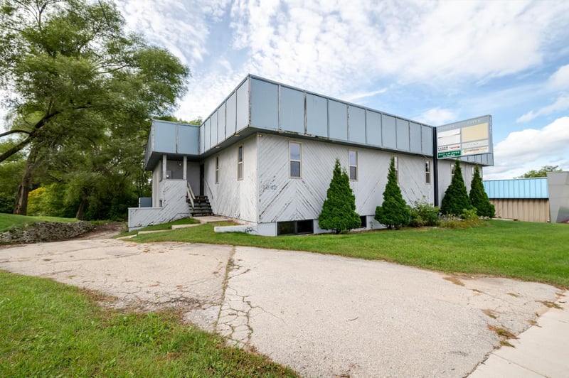 1545 6th St, Green Bay, WI 54304