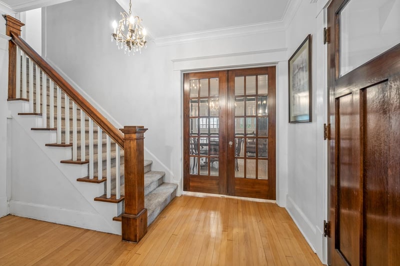 708 Garden St, Green Bay, WI 54303-3534