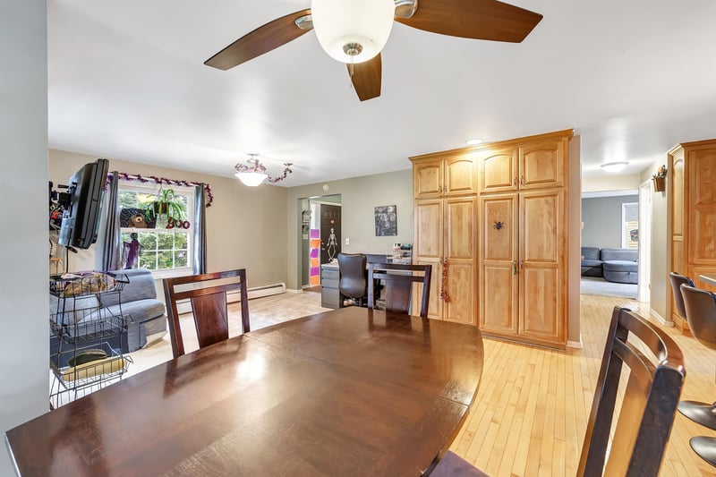 2839 S Broadway, Green Bay, WI 54304
