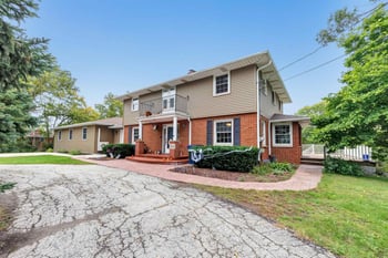 2839 S Broadway, Green Bay, WI 54304