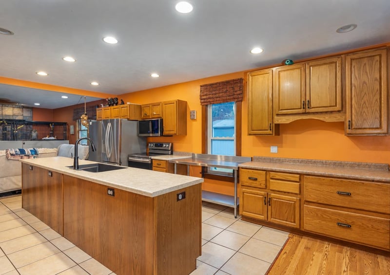 208 E Calumet St, Appleton, WI 54915