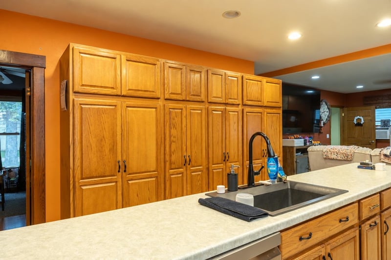 208 E Calumet St, Appleton, WI 54915