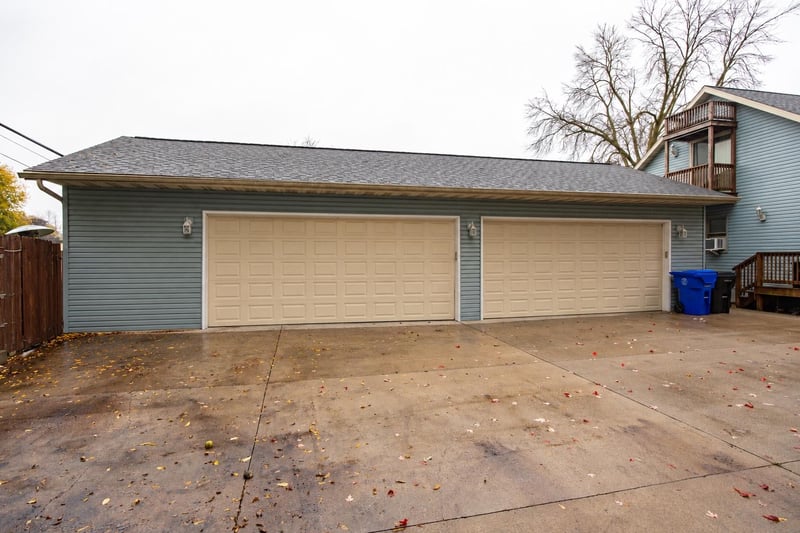 208 E Calumet St, Appleton, WI 54915