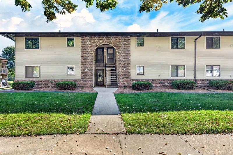 1757 Maricopa Dr #C, Oshkosh, WI 54904-8703