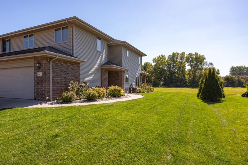 1315 Cherry St, Kaukauna, WI 54130