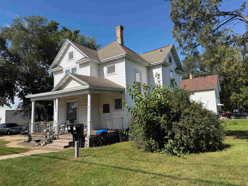 119 E Richmond St, Shawano, WI 54166-0000