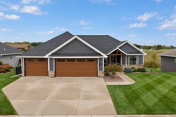 1768 Steiner Ln, Green Bay, WI 54313