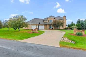 4140 Gemstone Trl, Green Bay, WI 54311-9007