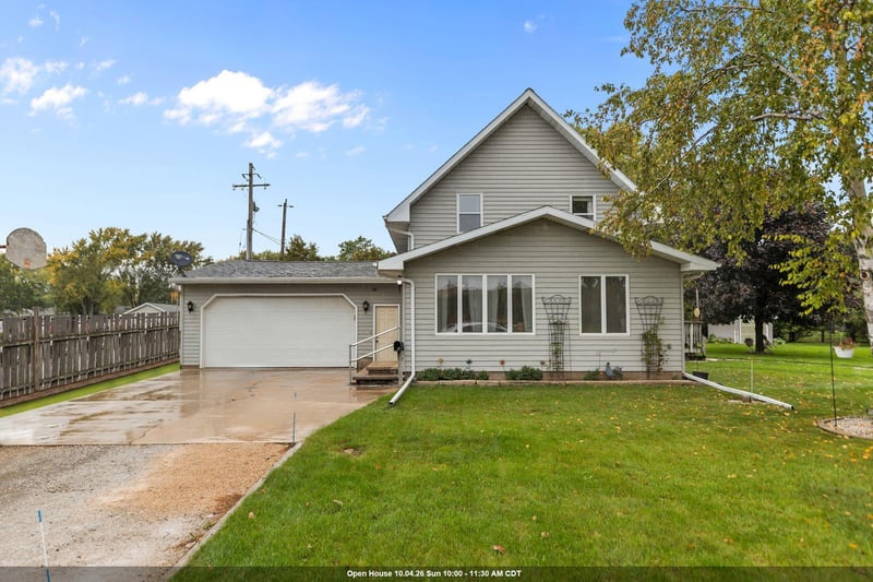 311 N Kensington Dr, Appleton, WI 54915