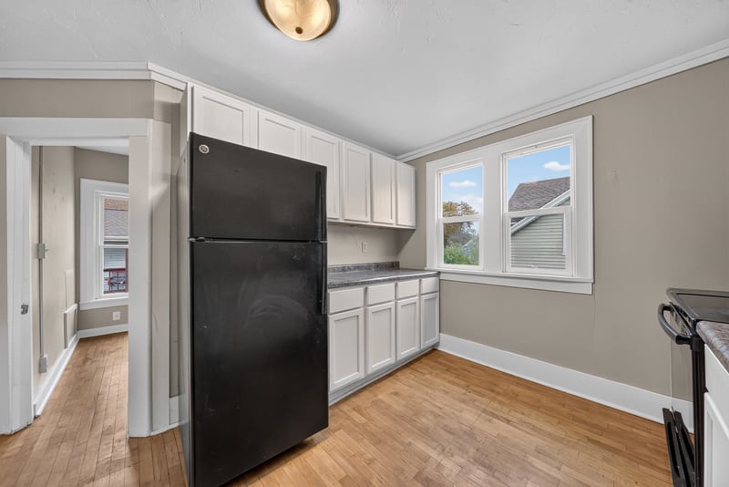 1108 Cherry St, Oshkosh, WI 54901
