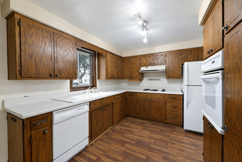145 Reimer St, Green Bay, WI 54302