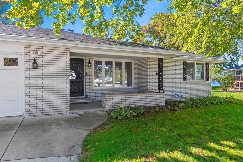 560 River Hts, Shawano, WI 54166-0000