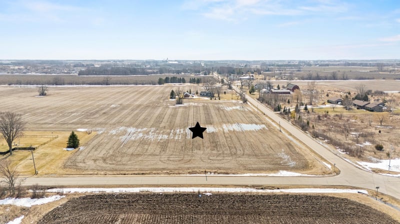 9th Street Rd, Oshkosh, WI 54906