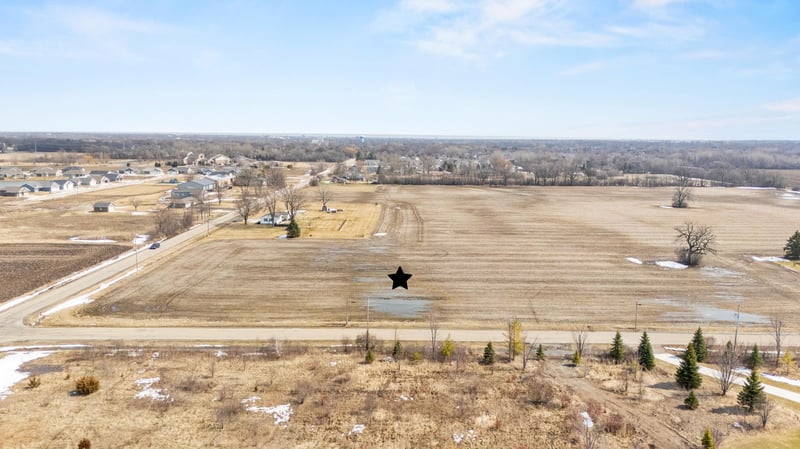 9th Street Rd, Oshkosh, WI 54906