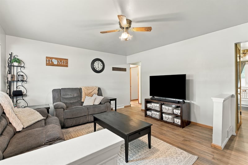 1011 S Bluemound Dr, Appleton, WI 54914