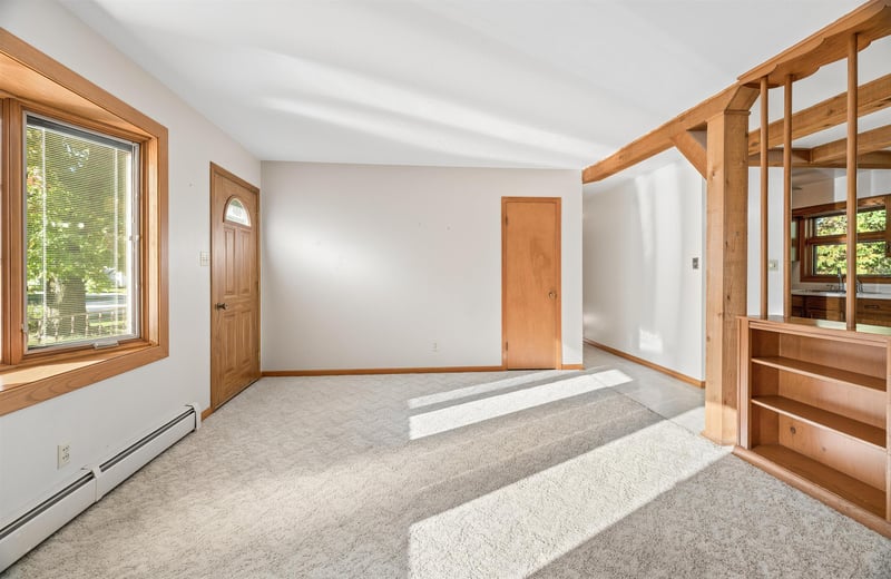 1606 Mason St, New Holstein, WI 53061