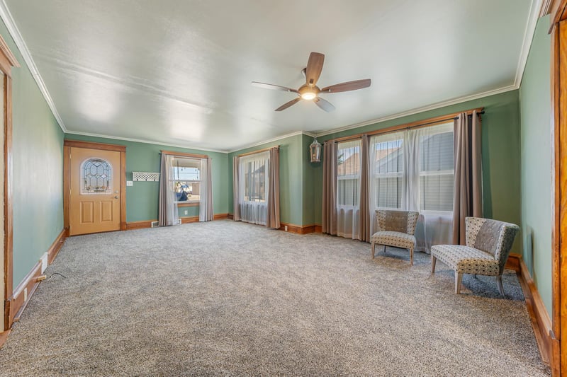 635 5th St, Menasha, WI 54952