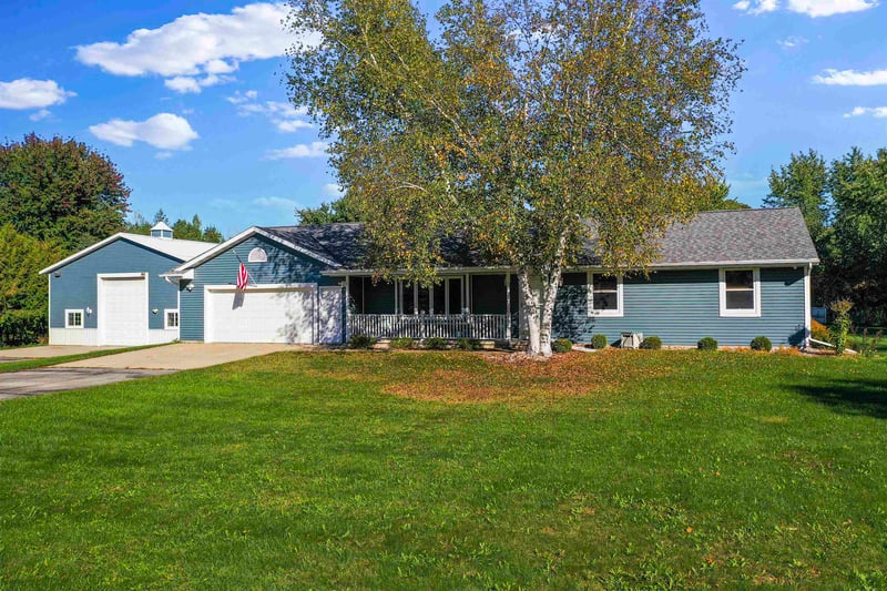 1168 County Road C, Pulaski, WI 54162-9665