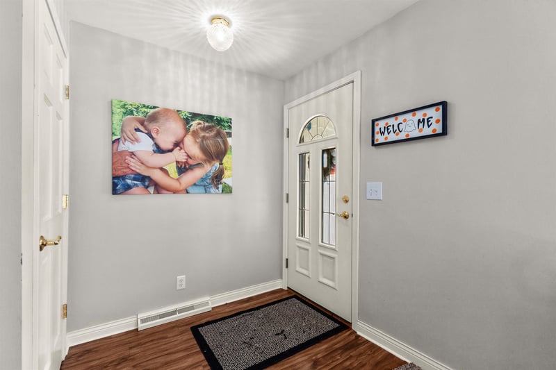 W6158 Everglade Rd, Greenville, WI 54942