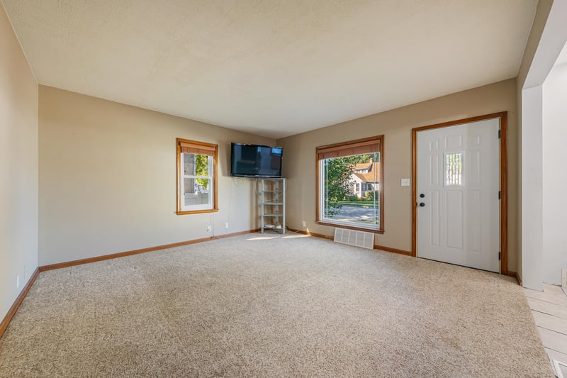 1015 W Hawes St, Appleton, WI 54914