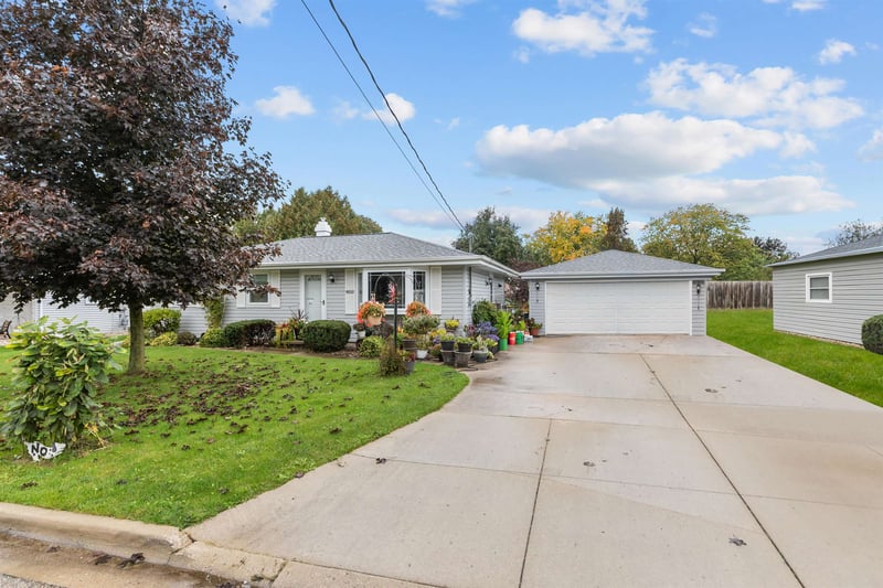 N4131 Garvey Ave, Freedom, WI 54130