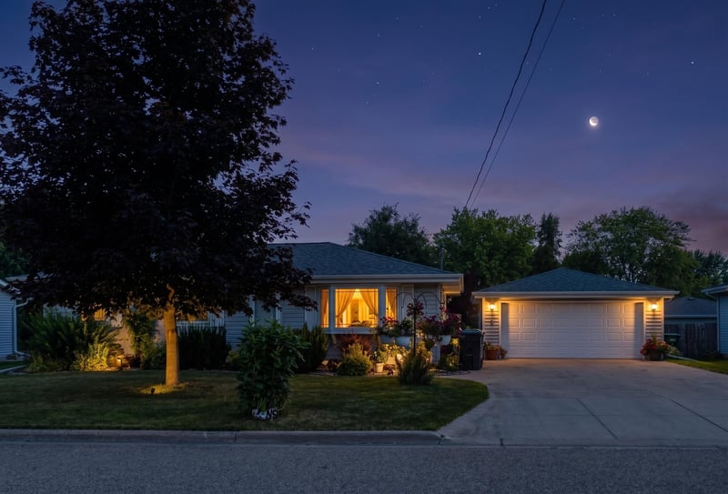 N4131 Garvey Ave, Freedom, WI 54130