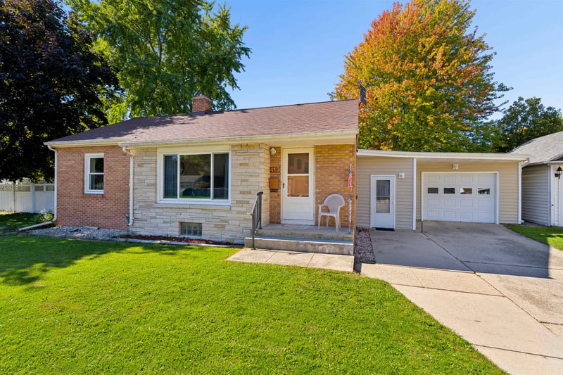 413 Stevens Ct, Oshkosh, WI 54901