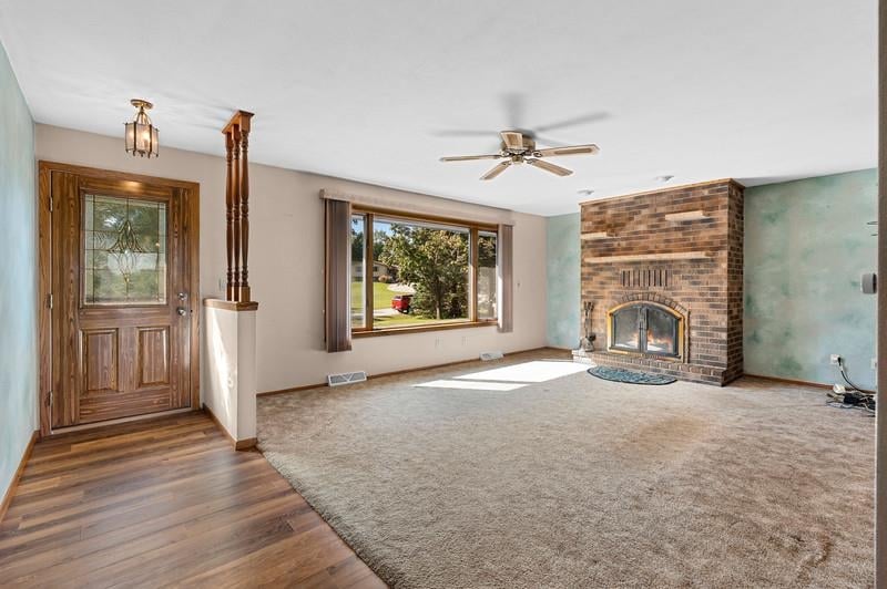 W8136 Sandy Ln, Hortonville, WI 54944