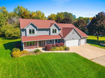 4072 Hackberry Ct, Green Bay, WI 54311-4308