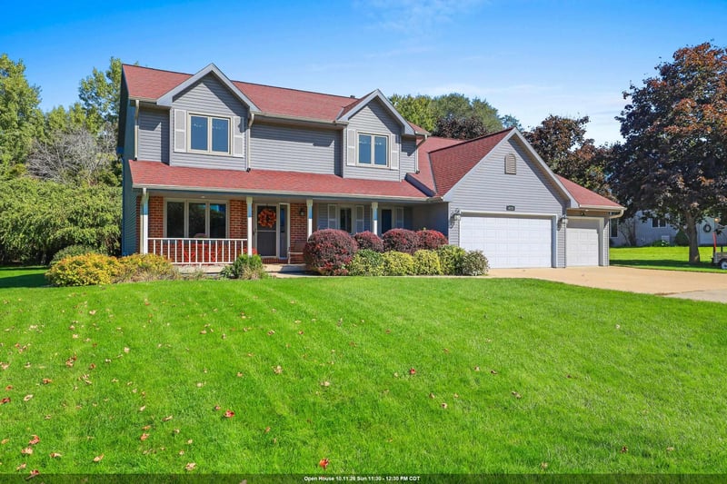 4072 Hackberry Ct, Green Bay, WI 54311-4308