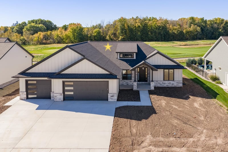 137 Beckerae Ct, Wrightstown, WI 54180