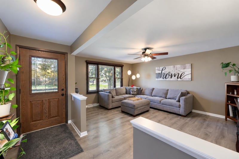 1020 Star St, De Pere, WI 54115