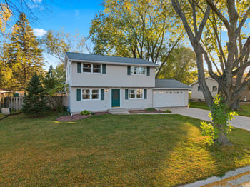 1287 Apache Ave, Green Bay, WI 54313-5820