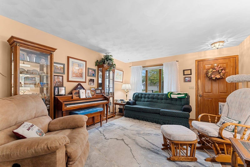 1400 W Weiland Ln, Appleton, WI 54914