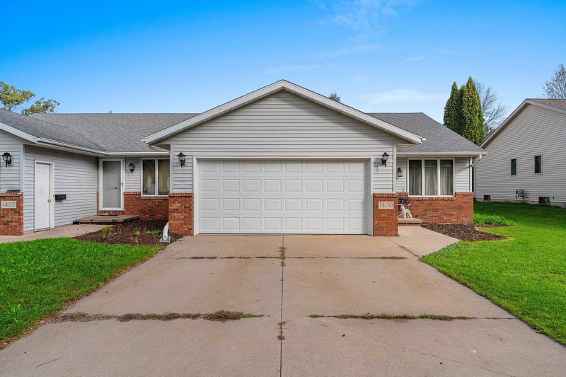 1400 W Weiland Ln, Appleton, WI 54914