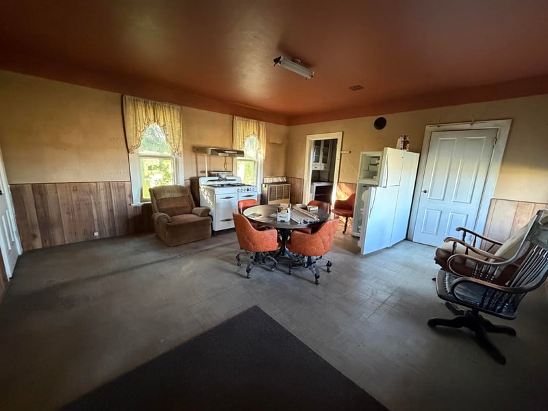 W452 County Road X, New Holstein, WI 53061