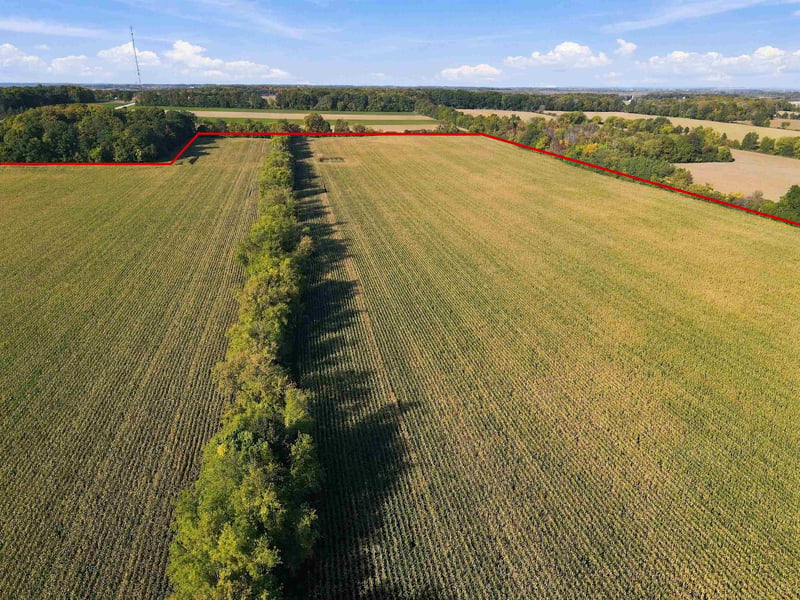 N Tower Rd, Chilton, WI 53014