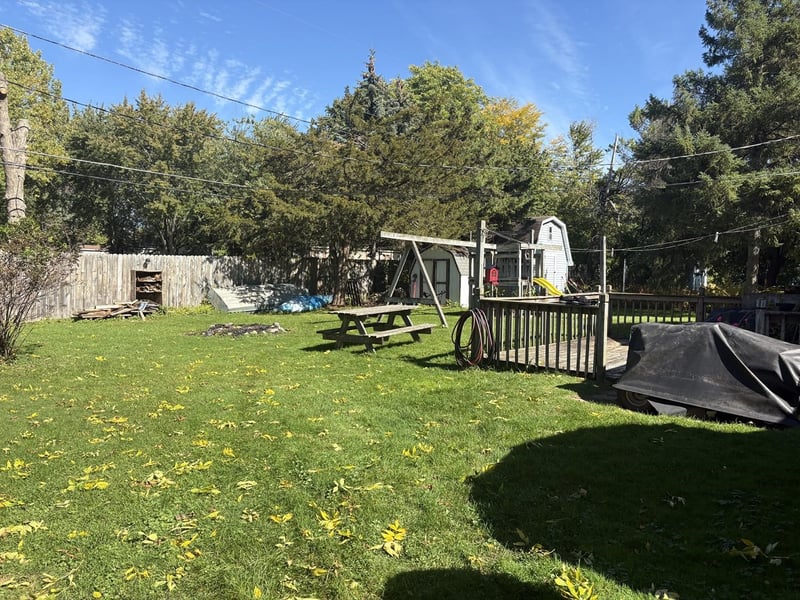 1798 Plank Rd, Menasha, WI 54952