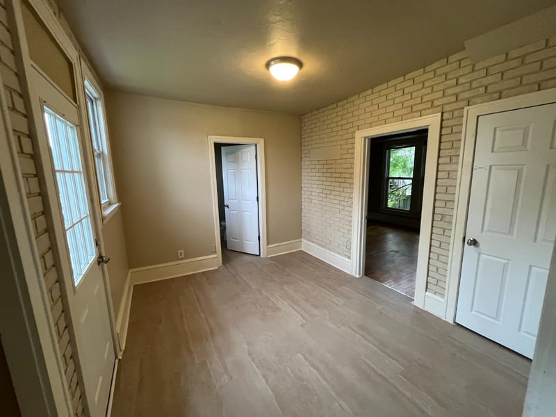 802 S Memorial Dr, Appleton, WI 54911