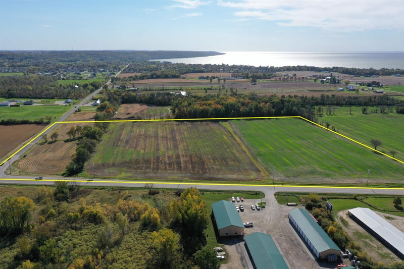 Hwy 114, Menasha, WI 54952