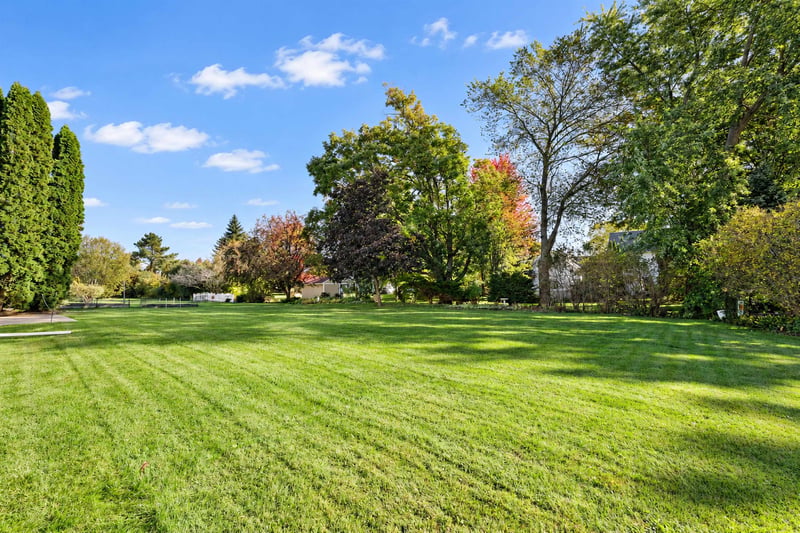 2141 Dorset Dr, Green Bay, WI 54311-5020