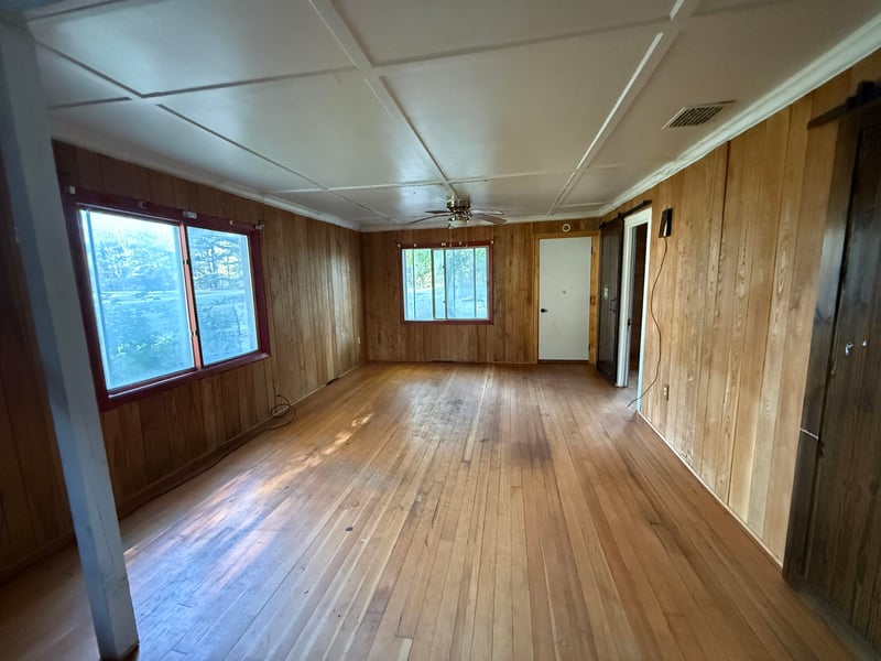 N5801 Edgewood Rd, Shawano, WI 54166