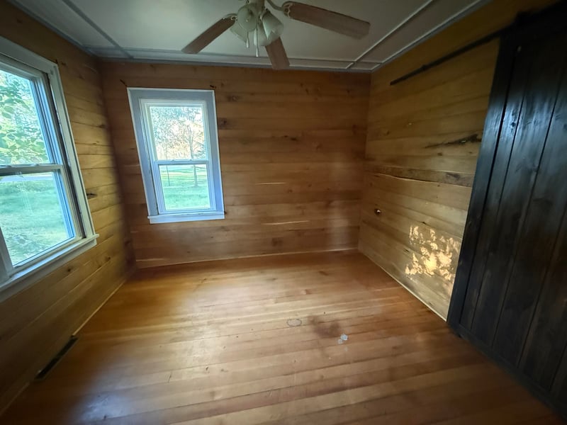 N5801 Edgewood Rd, Shawano, WI 54166