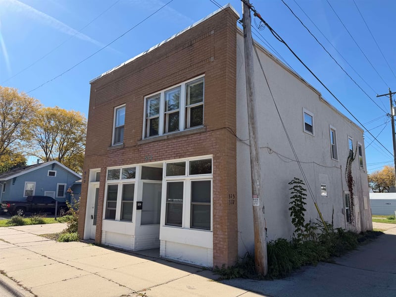 515 Forest St, Green Bay, WI 54302-1814